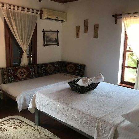 Salkim Konak Ve Agac Evler Pension Selçuk Buitenkant foto
