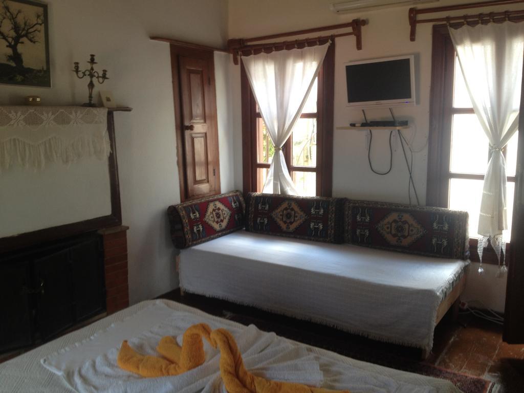 Salkim Konak Ve Agac Evler Pension Selçuk Kamer foto